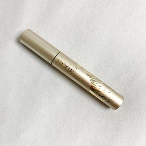 Stila Huge Extreme Lash Mascara